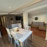 Port, : Nid Cosy A